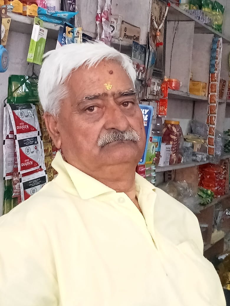 धर्मशाला नगर निगम के के वार्ड16 में टूटी हुई टाइल संवाद धर्मशाला नगर निगम के के वार्ड16 में टूटी हुई टाइल संवाद