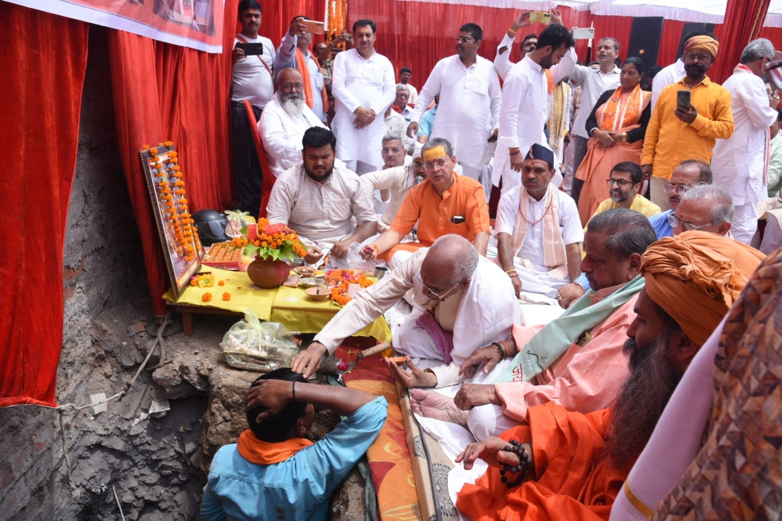 विहिप के प्रांतीय कार्यालय का भूमि पूजन