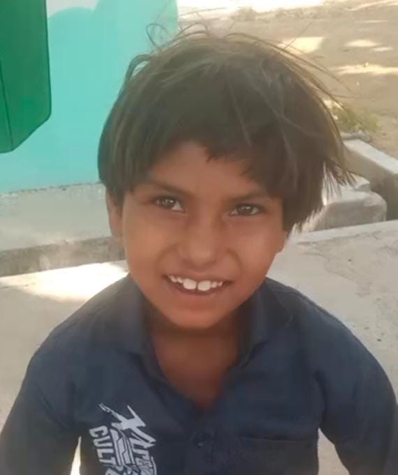 फोटो - 25 तहसील परिसर के अंदर एसडीएम कोर्ट के पास लगा वाटर कूलर। संवाद फोटो - 25 तहसील परिसर के अंदर एसडीएम कोर्ट के पास लगा वाटर कूलर। संवाद