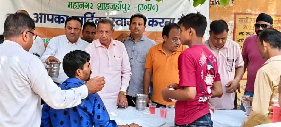 कुर्रिया कलां में रमापुर मोड़ स्थित शिवमन्दिर पर भागवत कथा विश्राम पर बाल व्यास शिवांश कृष्ण क