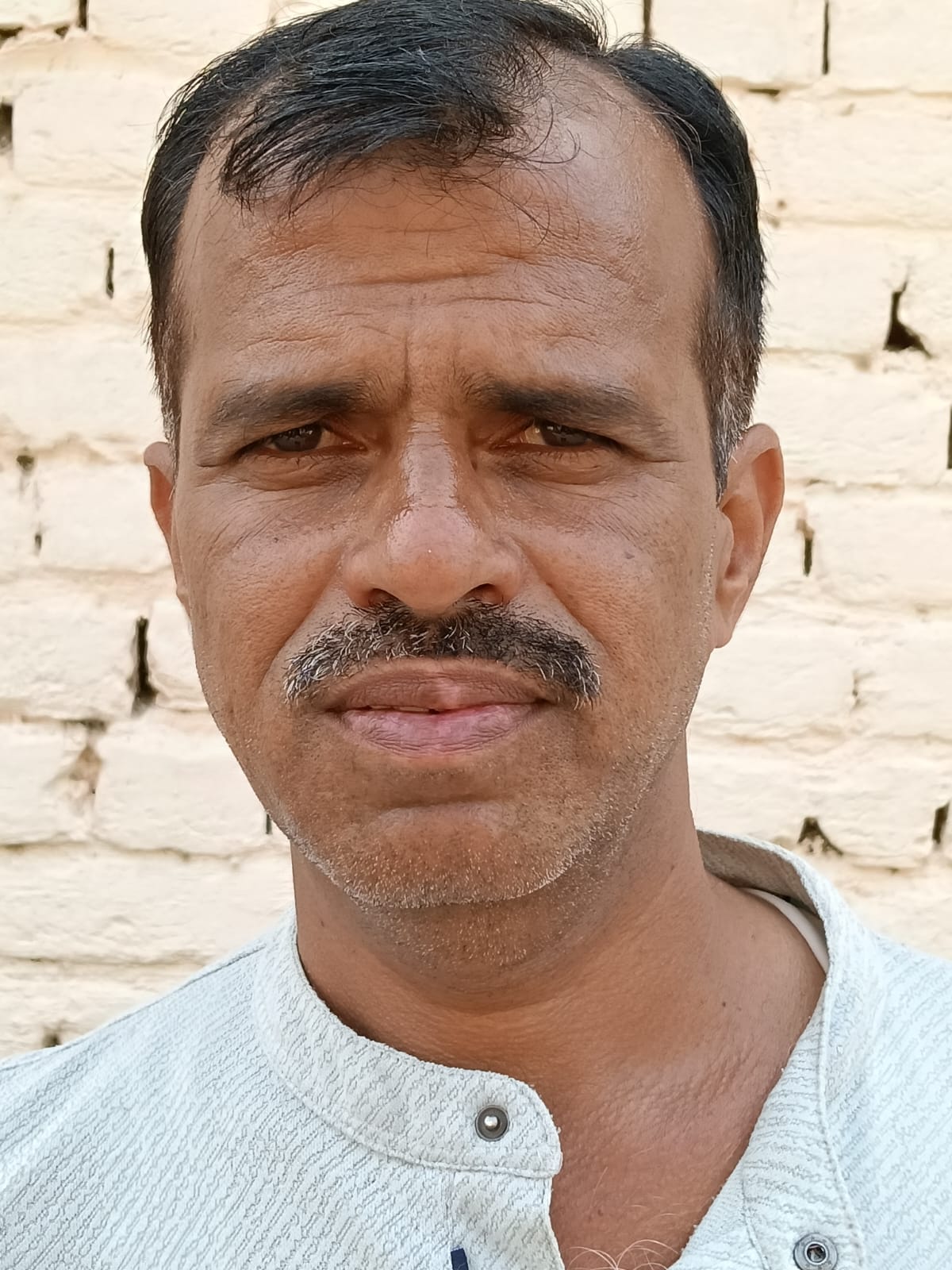 किसान अजय कुमार।