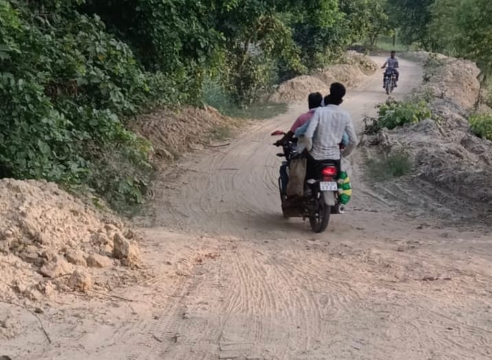 नीमचेनी से कैमा संपर्क मार्ग। संवाद नीमचेनी से कैमा संपर्क मार्ग। संवाद