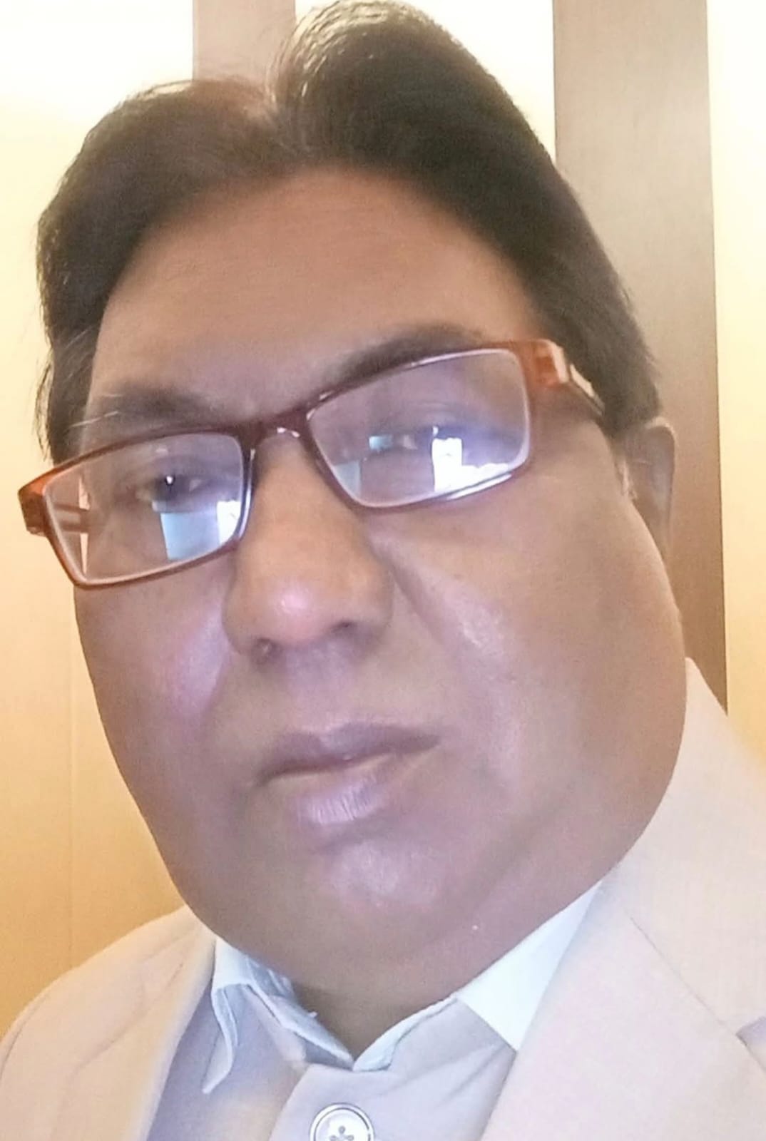 राजघाट चौकी के पास भैंसों के कारण लगा जाम। संवाद