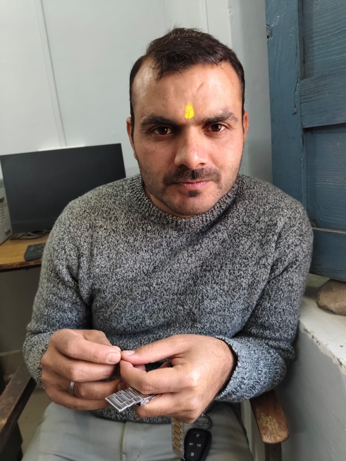 राकेश ठाकुर, निवासी पट्टा राकेश ठाकुर, निवासी पट्टा