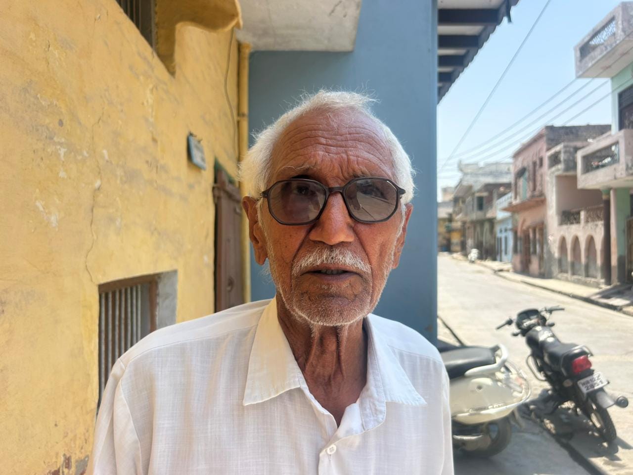 01-रोहतक के भालौठ में सोनीपत रोड पर बना प्रवेश द्वार। संवाद