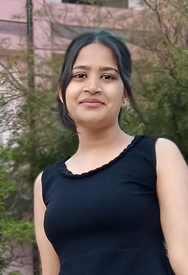 13-नगर निगम के टिकोना पार्क के आगे बंद पड़े शौचालय। संवाद