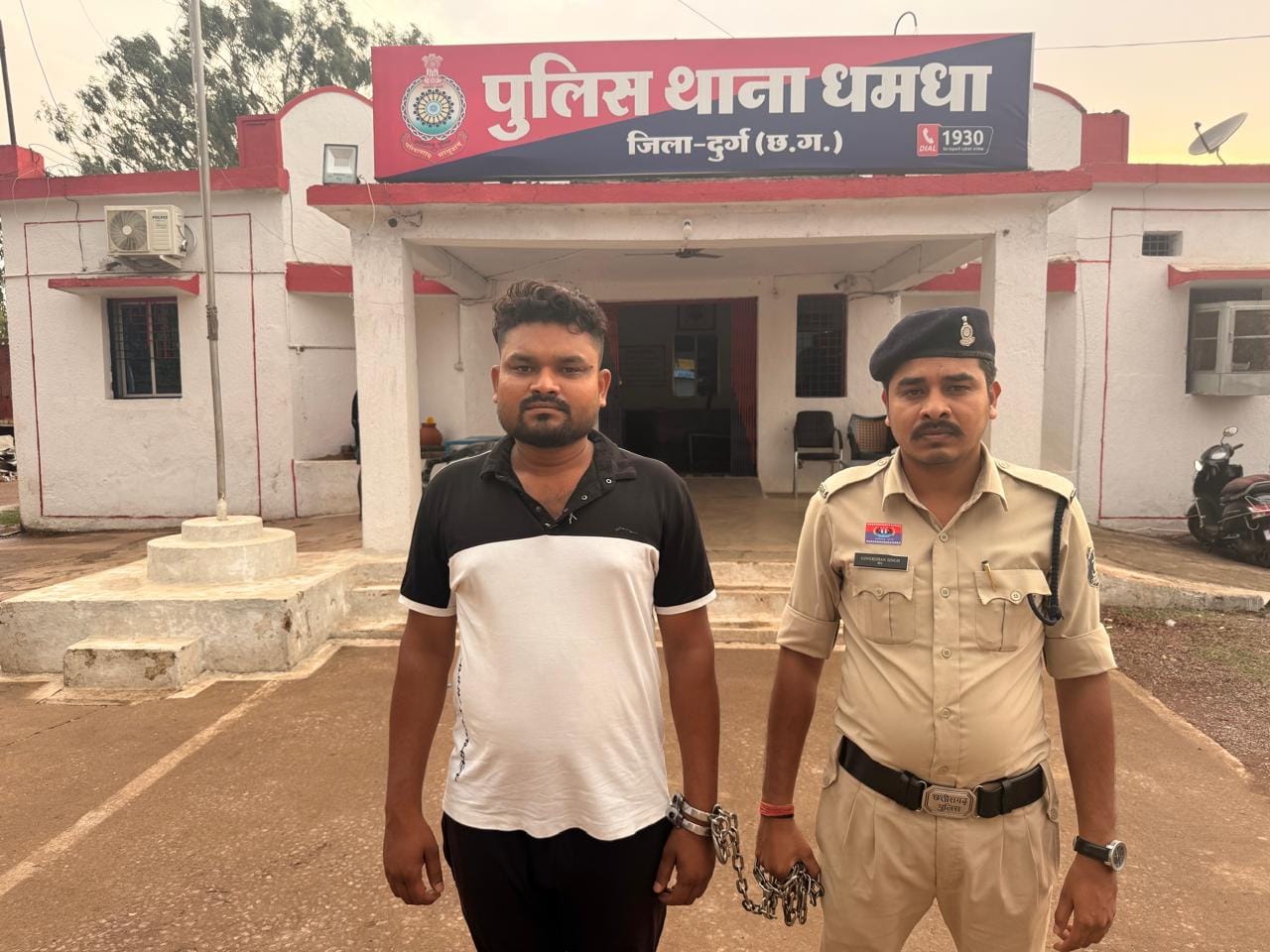 धोखाधड़ी करने करने वाले 2 आरोपी गिरफ्तार।