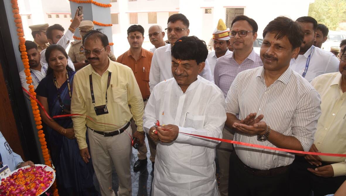 आईटीओटी में न्यू वर्कशॉप ब्लॉक-सी भवन का उद्घाटन करते व्यावसायिक शिक्षा राज्यमंत्री कपिल देव अग