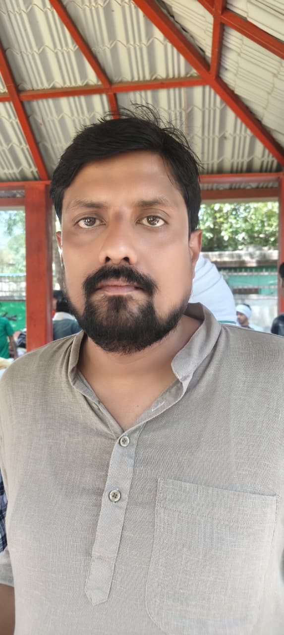 फोटो21एचएएमपी 22- ज्ञापन देने जाते एनएच-34 के आंदोलनकारी। संवाद