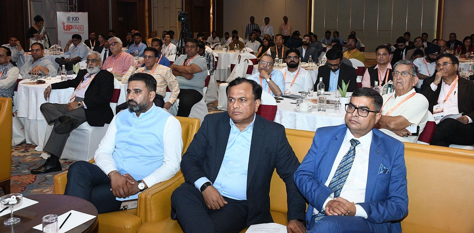 गोमती नगर स्थित होटल में इंडियन चैंबर ऑफ काॅमर्स की ओर से आयोजित समिट में मौजूद लोग। -संवाद गोमती नगर स्थित होटल में इंडियन चैंबर ऑफ काॅमर्स की ओर से आयोजित समिट में मौजूद लोग। -संवाद