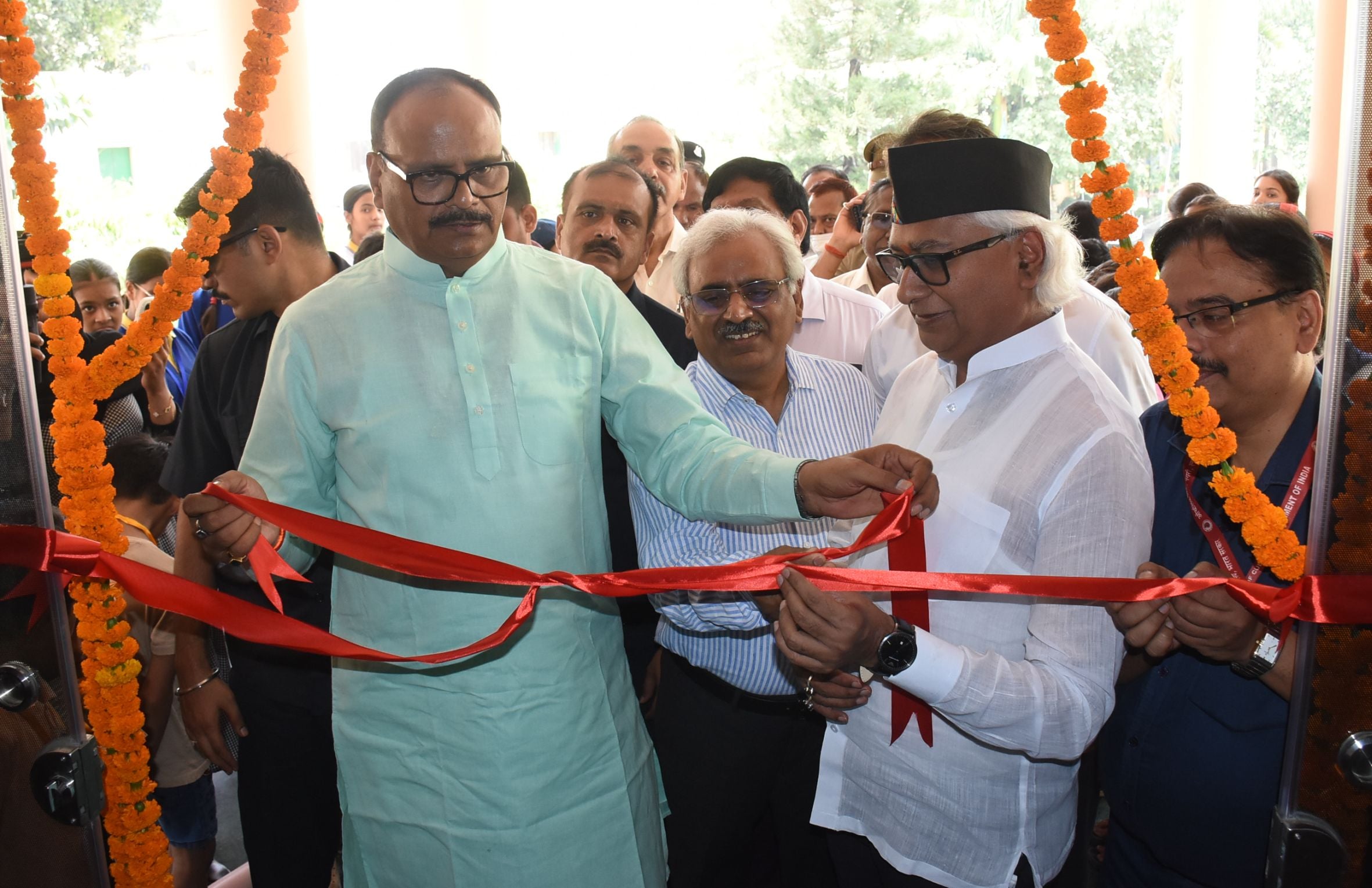 अलीगंज स्थित आंचलिक विज्ञान नगरी में शुक्रवार को नई व आधुनिक मनोरंजन विज्ञान गैलरी का उद्घाटन उ