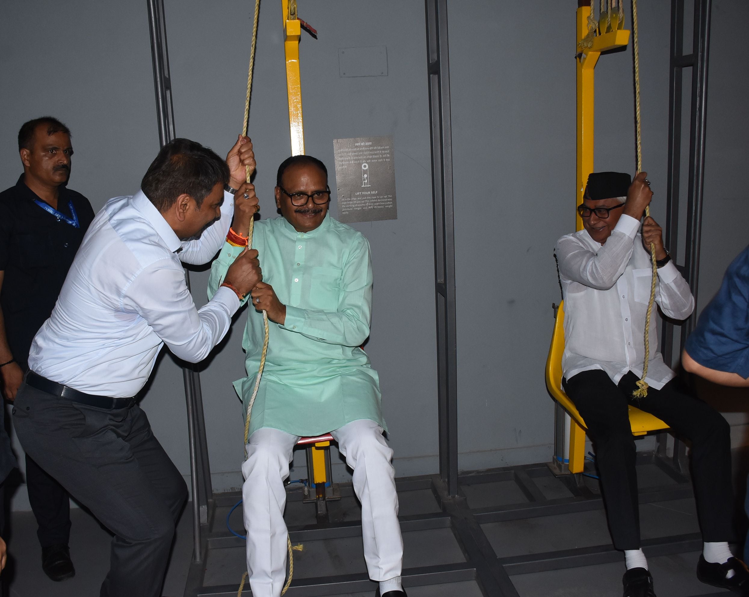 अलीगंज स्थित आंचलिक विज्ञान नगरी में शुक्रवार को नई व आधुनिक मनोरंजन विज्ञान गैलरी का उद्घाटन उ