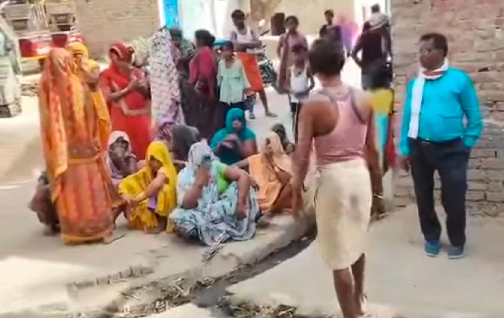 मृतक कोमल की फाइल फोटो मृतक कोमल की फाइल फोटो