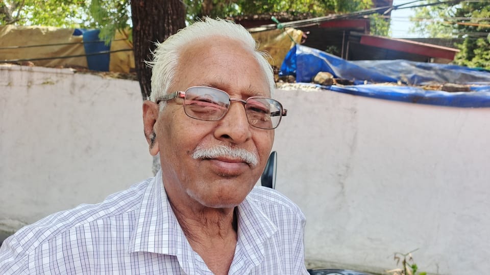 हमीरपुर बस अड्डे में उपयोग रहित व्हीलचेयर। संवाद हमीरपुर बस अड्डे में उपयोग रहित व्हीलचेयर। संवाद