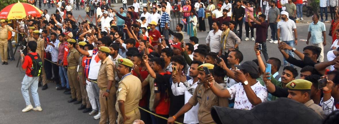 इकाना स्टेडियम में शनिवार को खेला गया एलएसजी और पंजाब किंग्स के बीच मुकाबला। इकाना स्टेडियम में शनिवार को खेला गया एलएसजी और पंजाब किंग्स के बीच मुकाबला।