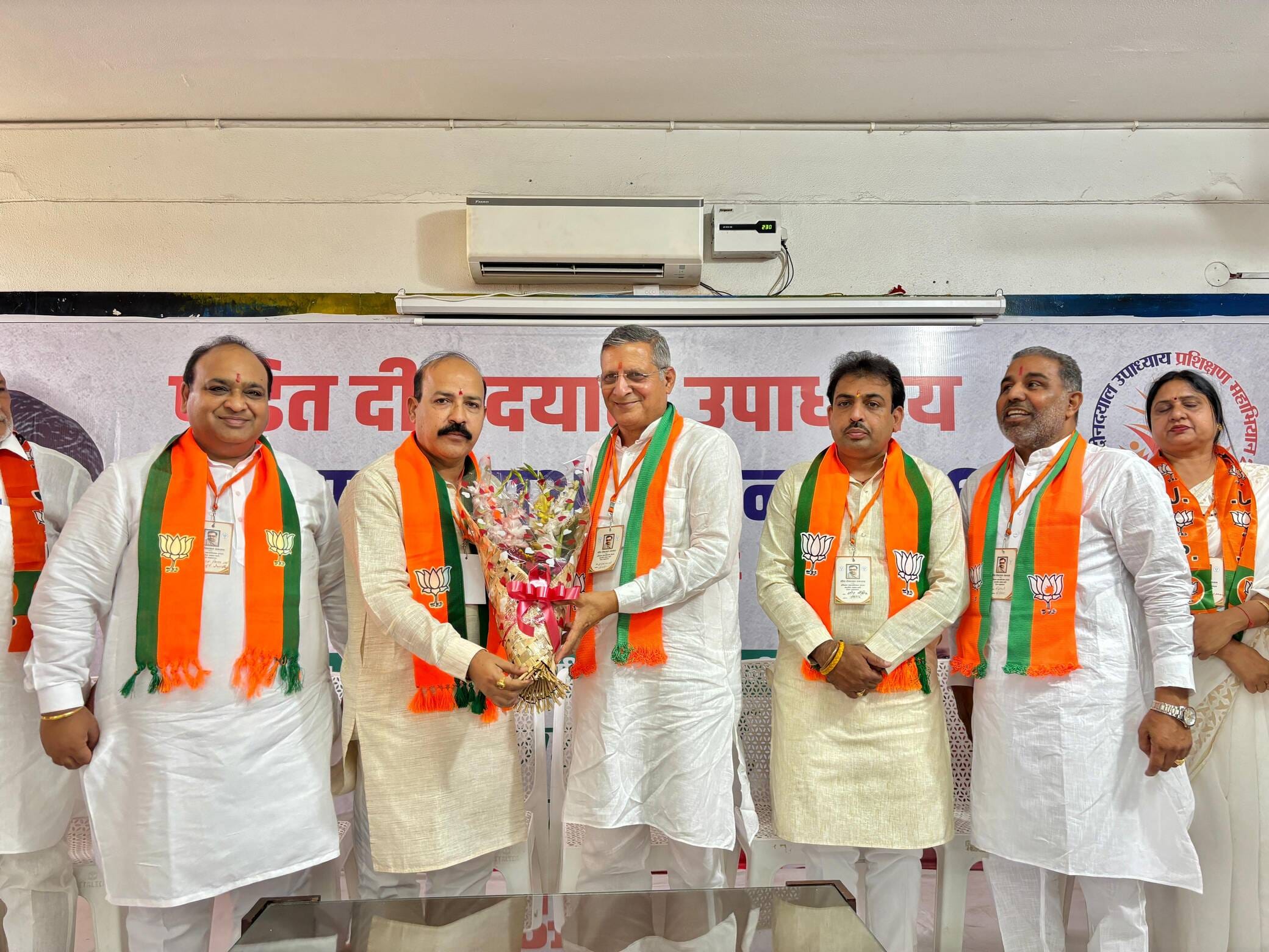प्रशिक्षण कार्यक्रम के दौरान मौजूद भाजपा पदाधिकारी व कार्यकर्ता। प्रवक्ता प्रशिक्षण कार्यक्रम के दौरान मौजूद भाजपा पदाधिकारी व कार्यकर्ता। प्रवक्ता