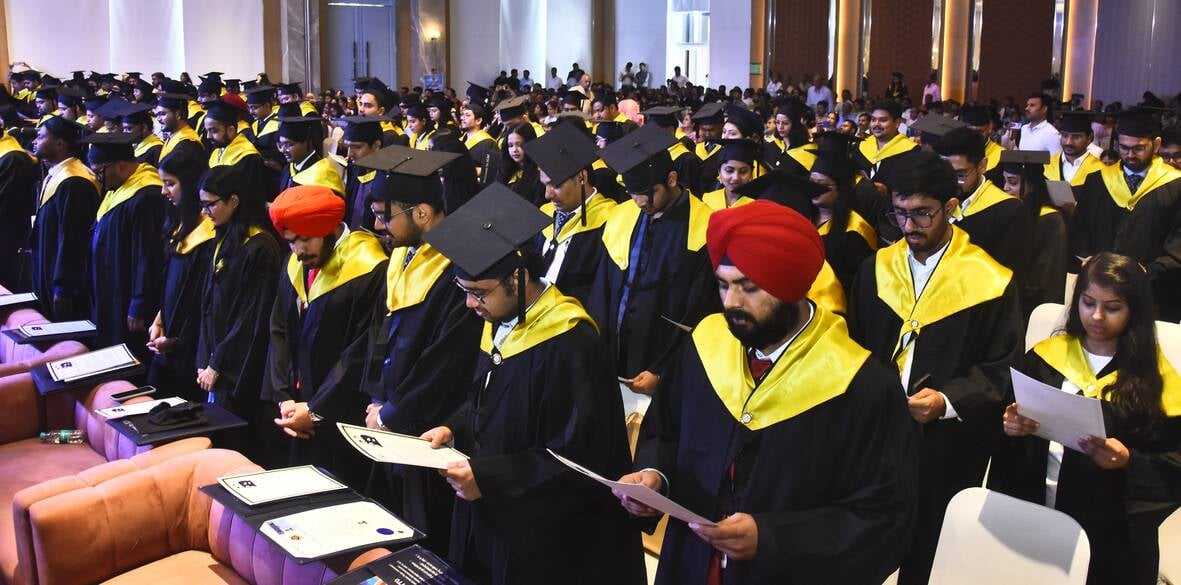 सीआईआरसी की लखनऊ शाखा के दीक्षांत समारोह में मौजूद सीए। -संवाद सीआईआरसी की लखनऊ शाखा के दीक्षांत समारोह में मौजूद सीए। -संवाद