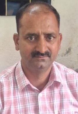 श्याम लाल ठाकुर, टैक्सी ऑपरेशन कुनालग सरकाघाट श्याम लाल ठाकुर, टैक्सी ऑपरेशन कुनालग सरकाघाट