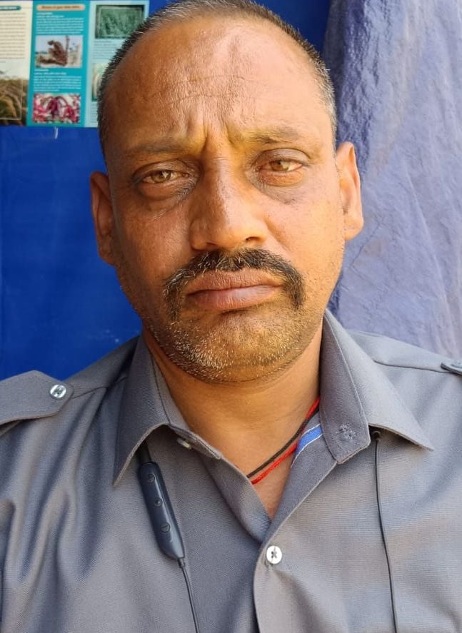 श्याम लाल ठाकुर, टैक्सी ऑपरेशन कुनालग सरकाघाट श्याम लाल ठाकुर, टैक्सी ऑपरेशन कुनालग सरकाघाट