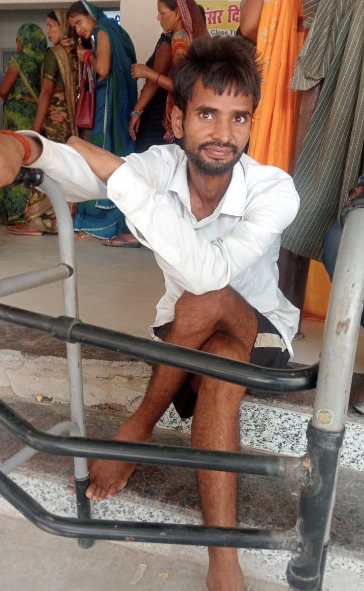 मेडिकल कॉलेज ओपीडी में रही मरीजों की भीड़। संवाद