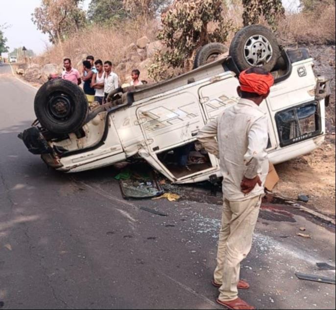 चोपन थाना क्षेत्र के मृतक- मनोज (फाइल फोटो)स्रोत परिजन