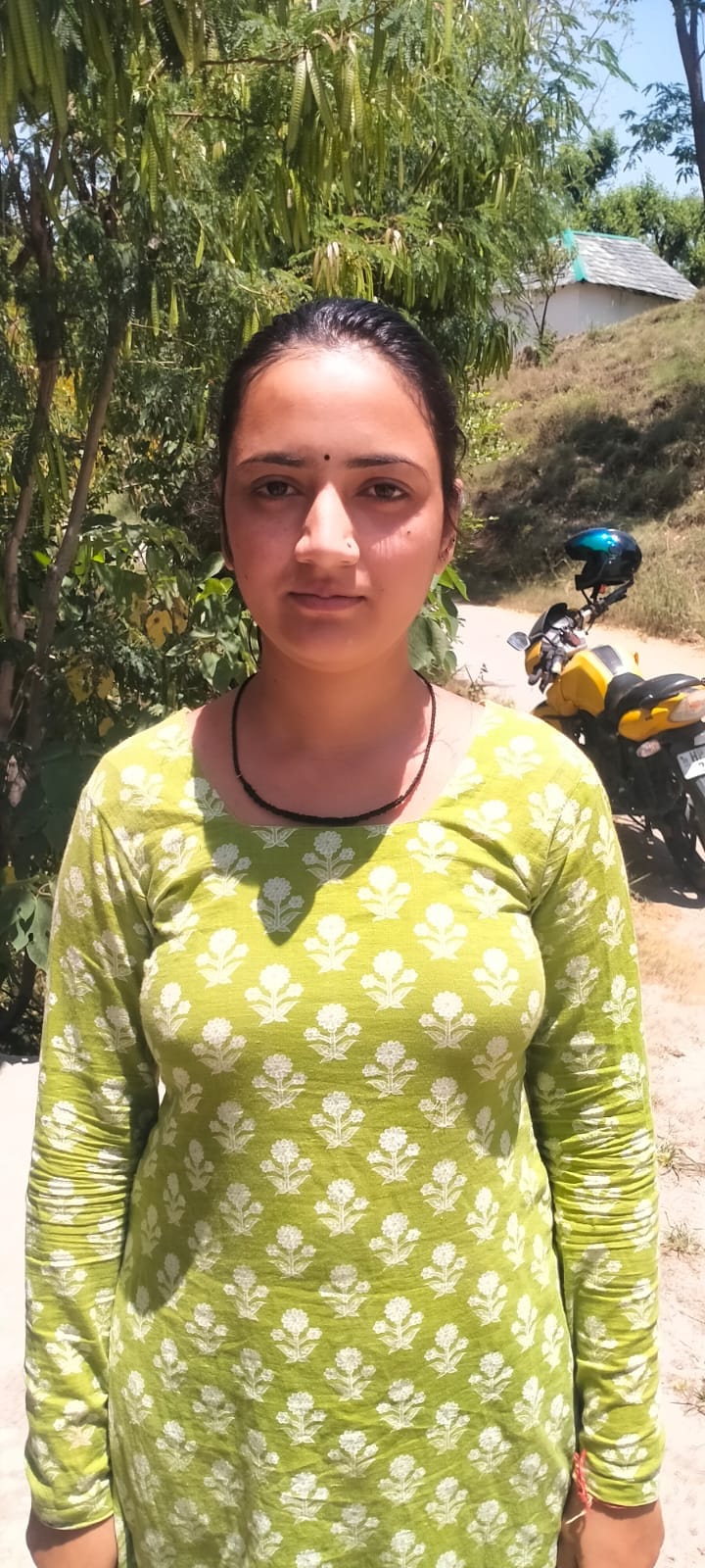 -कनिष्का चौहान,जियाना निवासी। -कनिष्का चौहान,जियाना निवासी।
