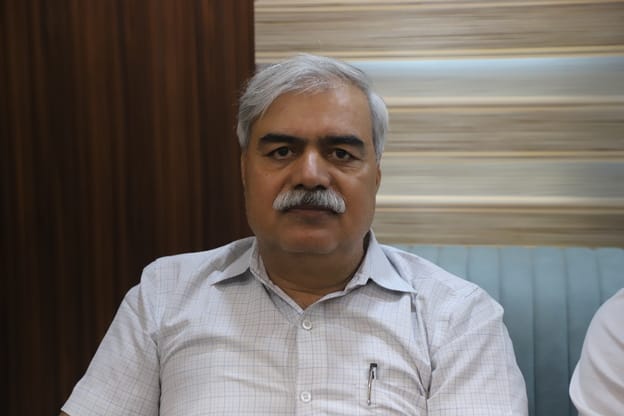लक्ष्मण प्रसाद लक्ष्मण प्रसाद
