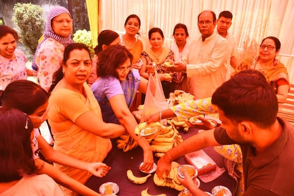 संकटमोचन के दरबार में उमड़ी आस्था