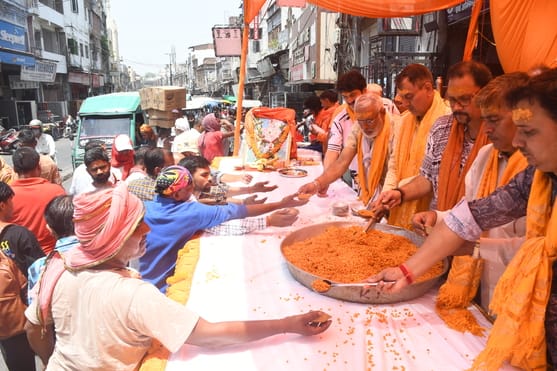 संकटमोचन के दरबार में उमड़ी आस्था