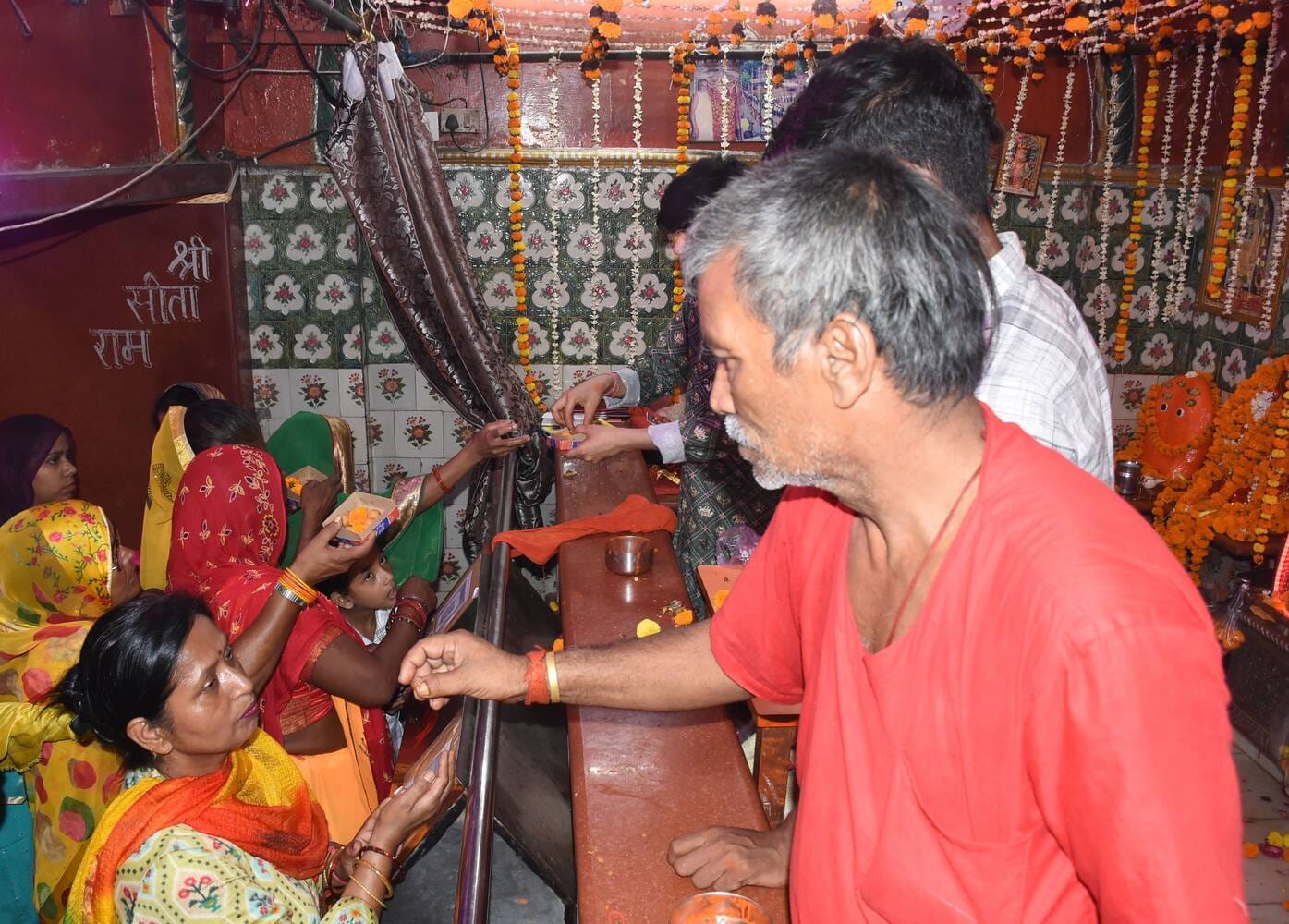 संकटमोचन के दरबार में उमड़ी आस्था