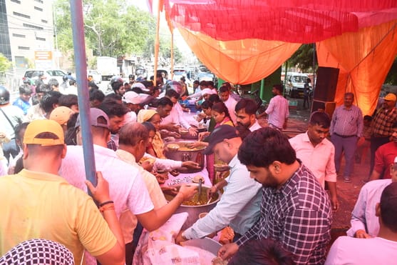संकटमोचन के दरबार में उमड़ी आस्था