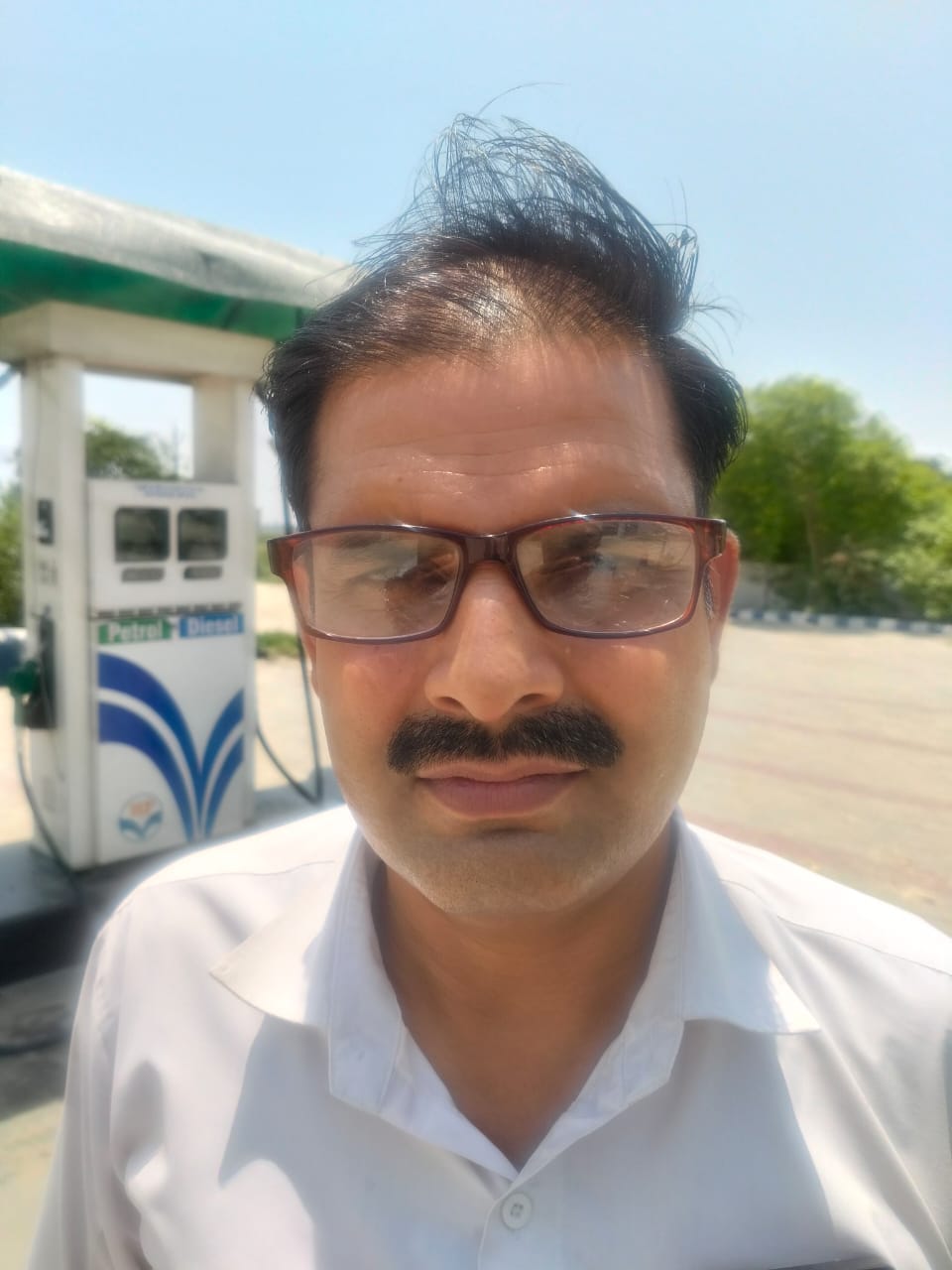 फोटो 32 - गंजडुंडवारा में नरदौली से बरौना तक जर्जर कच्चा बांध। स्रोत संवाद