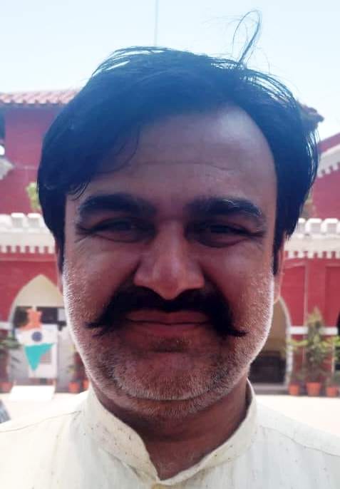 महेंद्र, सफाई कर्मचारी महेंद्र, सफाई कर्मचारी