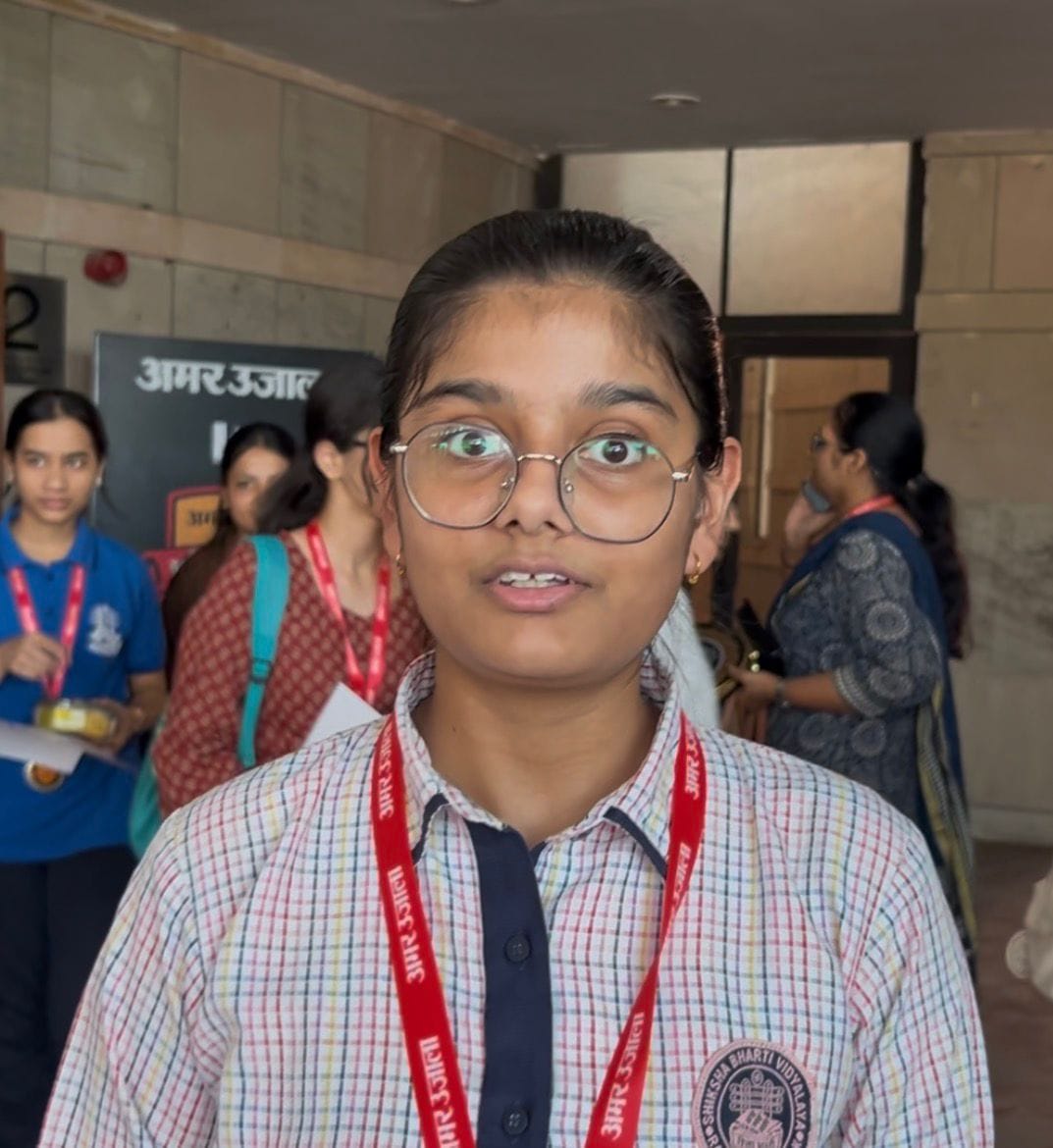 11-रोहतक के डीएलसी सुपवा में अमर उजाला के भविष्य ज्योति कार्यक्रम में विद्यार्थियों को सम्मानि