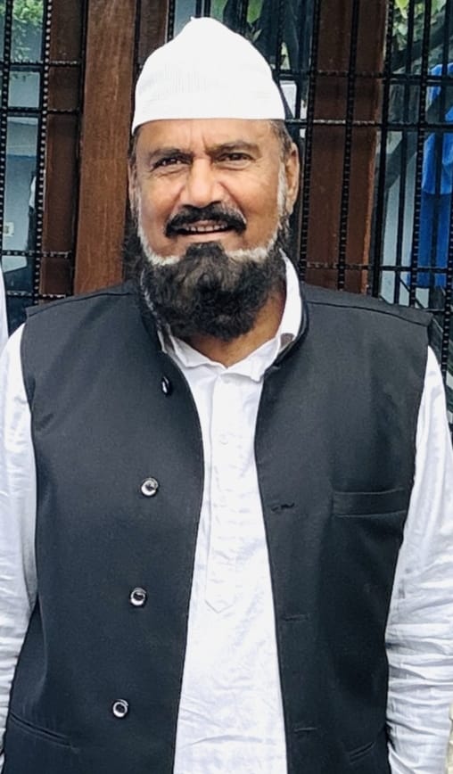 फोटो 25: इनायतपुर में बाग में खड़े आम के पेड़। संवाद फोटो 25: इनायतपुर में बाग में खड़े आम के पेड़। संवाद