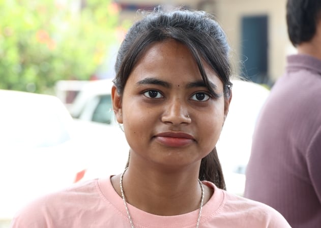 मुस्कान, पहली बार मतदाता मुस्कान, पहली बार मतदाता