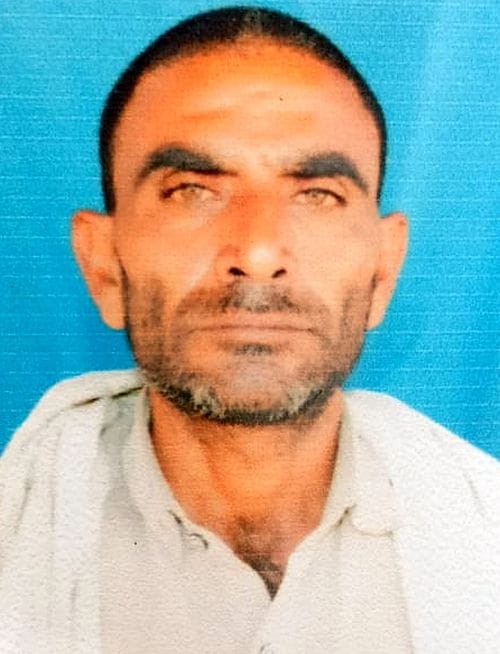 फोटो 29 एमएएचपी 17 परिचय-बघवा खोड़ा गांव में पेड़ टूटकर गिरने से क्षतिग्रस्त स्कॉर्पियो। संवाद फोटो 29 एमएएचपी 17 परिचय-बघवा खोड़ा गांव में पेड़ टूटकर गिरने से क्षतिग्रस्त स्कॉर्पियो। संवाद