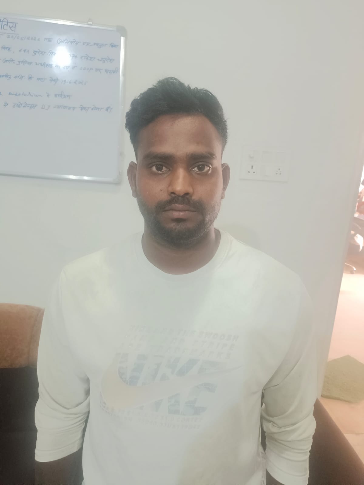 साइबर ठगी के आरोपी को पुलिस ने किया गिरफ्तार।