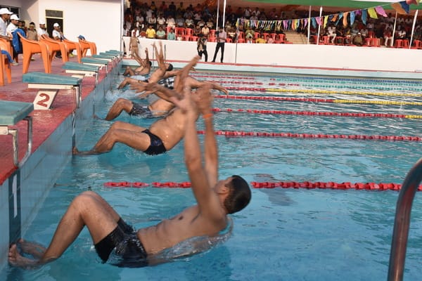 यूपी पुलिस वार्षिक तैराकी एवं क्रॉसकंट्री प्रतियोगिता में विजेता खिलाड़ी। यूपी पुलिस वार्षिक तैराकी एवं क्रॉसकंट्री प्रतियोगिता में विजेता खिलाड़ी।