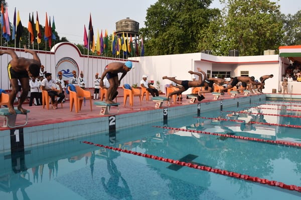 यूपी पुलिस वार्षिक तैराकी एवं क्रॉसकंट्री प्रतियोगिता में विजेता खिलाड़ी। यूपी पुलिस वार्षिक तैराकी एवं क्रॉसकंट्री प्रतियोगिता में विजेता खिलाड़ी।