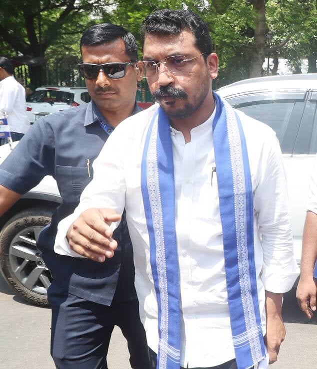 आजाद समाज पार्टी (कांशीराम) के राष्ट्रीय अध्यक्ष एवं नगीना सांसद एडवोकेट चंद्रशेखर आजाद। 
