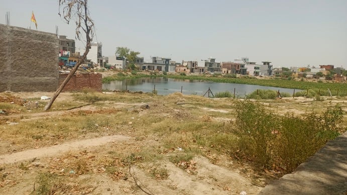 गोरधन। गोरधन।