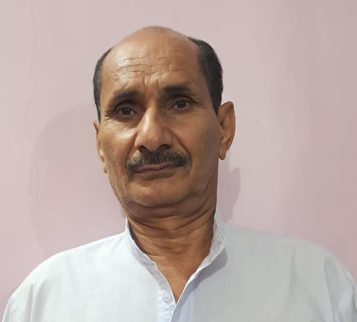 पोस्ट ऑफिस के पास खराब पड़ा वॉटर कूलर स्रोत संवाद पोस्ट ऑफिस के पास खराब पड़ा वॉटर कूलर स्रोत संवाद