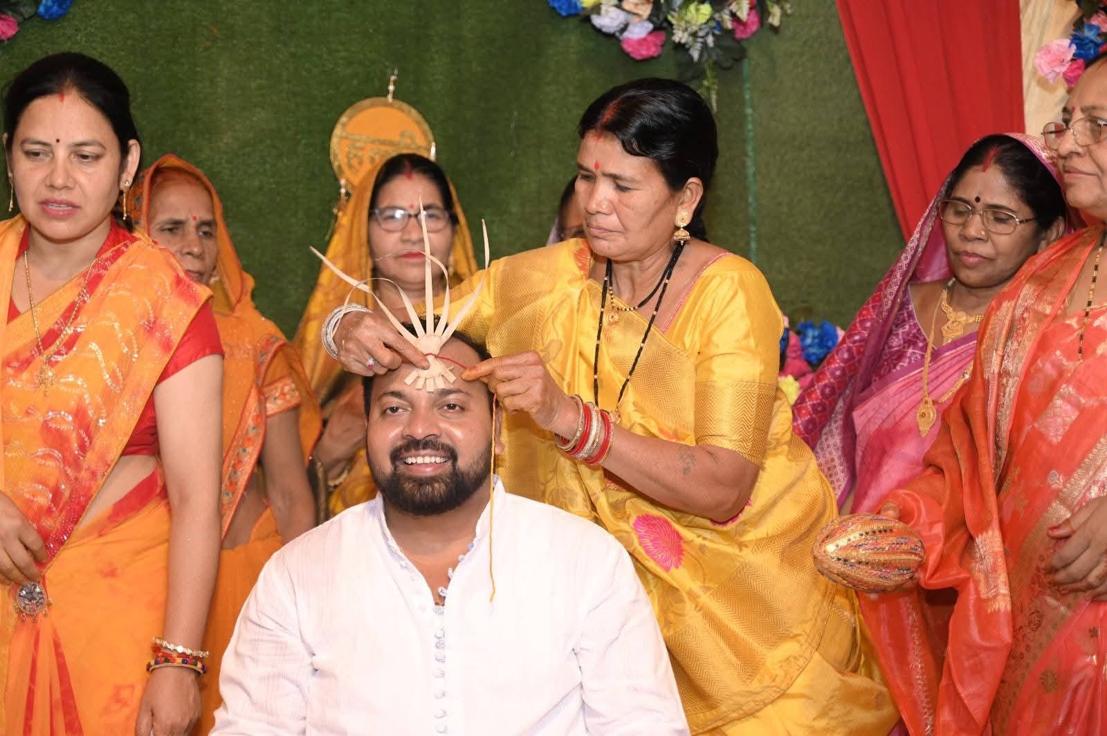 विवाह से पहले आयोजन की तैयारी का निरीक्षण करने पहुंचे दीपेश साहू