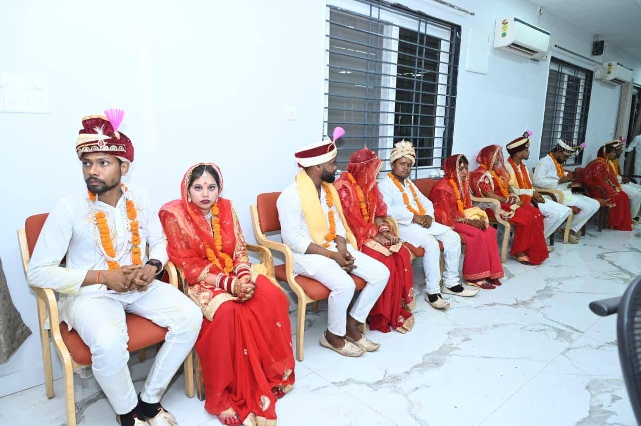 डॉ रमन सिंह ने फटकार लगाई 