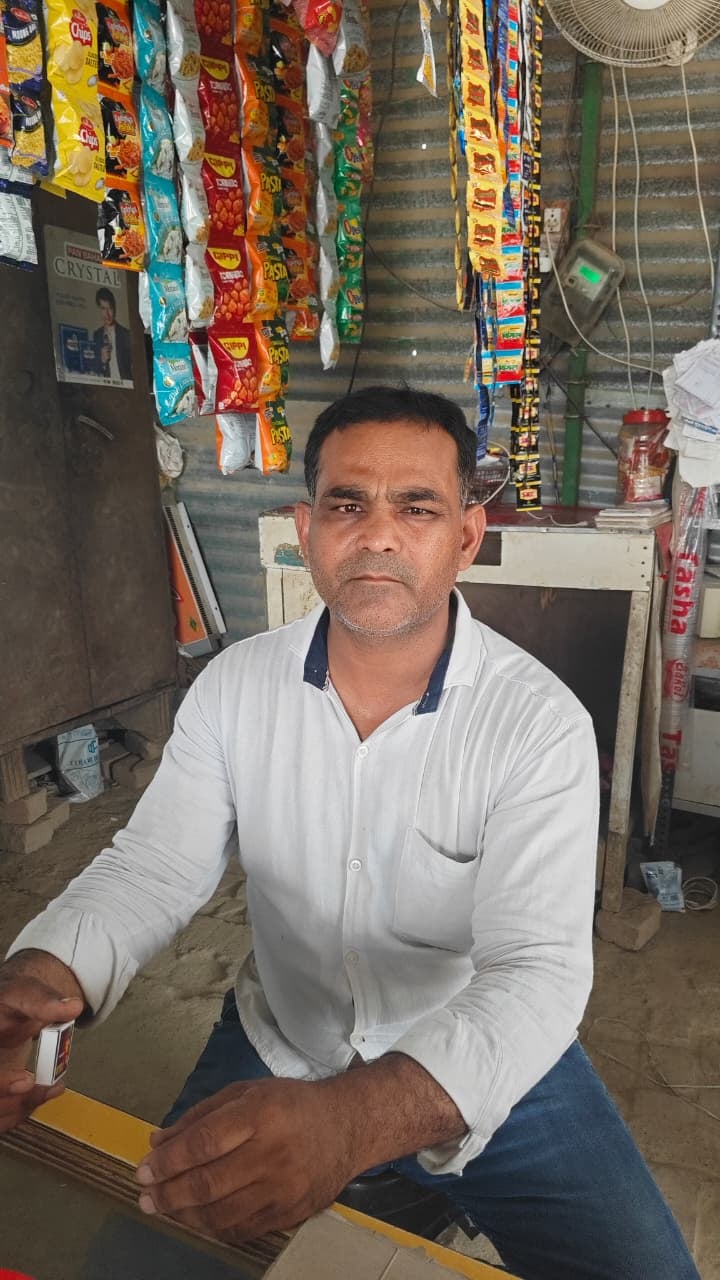 इकरार अहमद, स्थानीय निवासी इकरार अहमद, स्थानीय निवासी