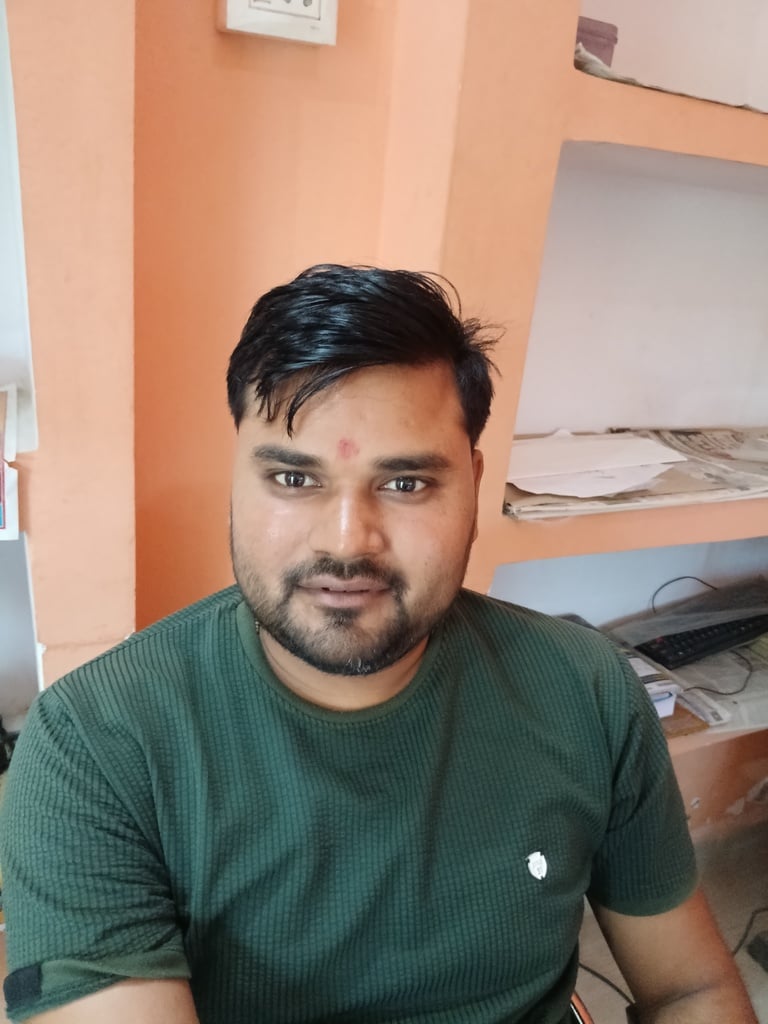सिराथू रेलवे स्टेशन में खराब पड़ा प्लेटफार्म तीन में स्थित सार्वजनिक शौचालय। संवाद सिराथू रेलवे स्टेशन में खराब पड़ा प्लेटफार्म तीन में स्थित सार्वजनिक शौचालय। संवाद