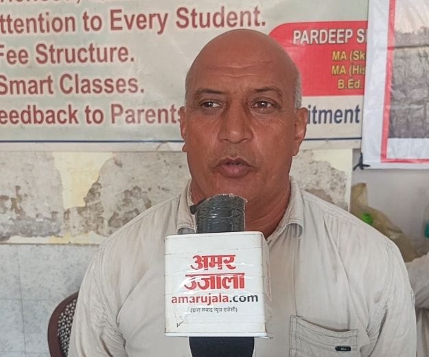 03जेएनडी20: राजेंद्र दलाल।
