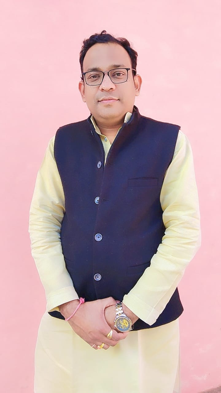 लावड़ - कस्बे में प्राथमिक पाठशाला नंबर दो के बाहर रखा वाटर कूलर खराब पड़ा हुआ। स्रोत: संवाद लावड़ - कस्बे में प्राथमिक पाठशाला नंबर दो के बाहर रखा वाटर कूलर खराब पड़ा हुआ। स्रोत: संवाद