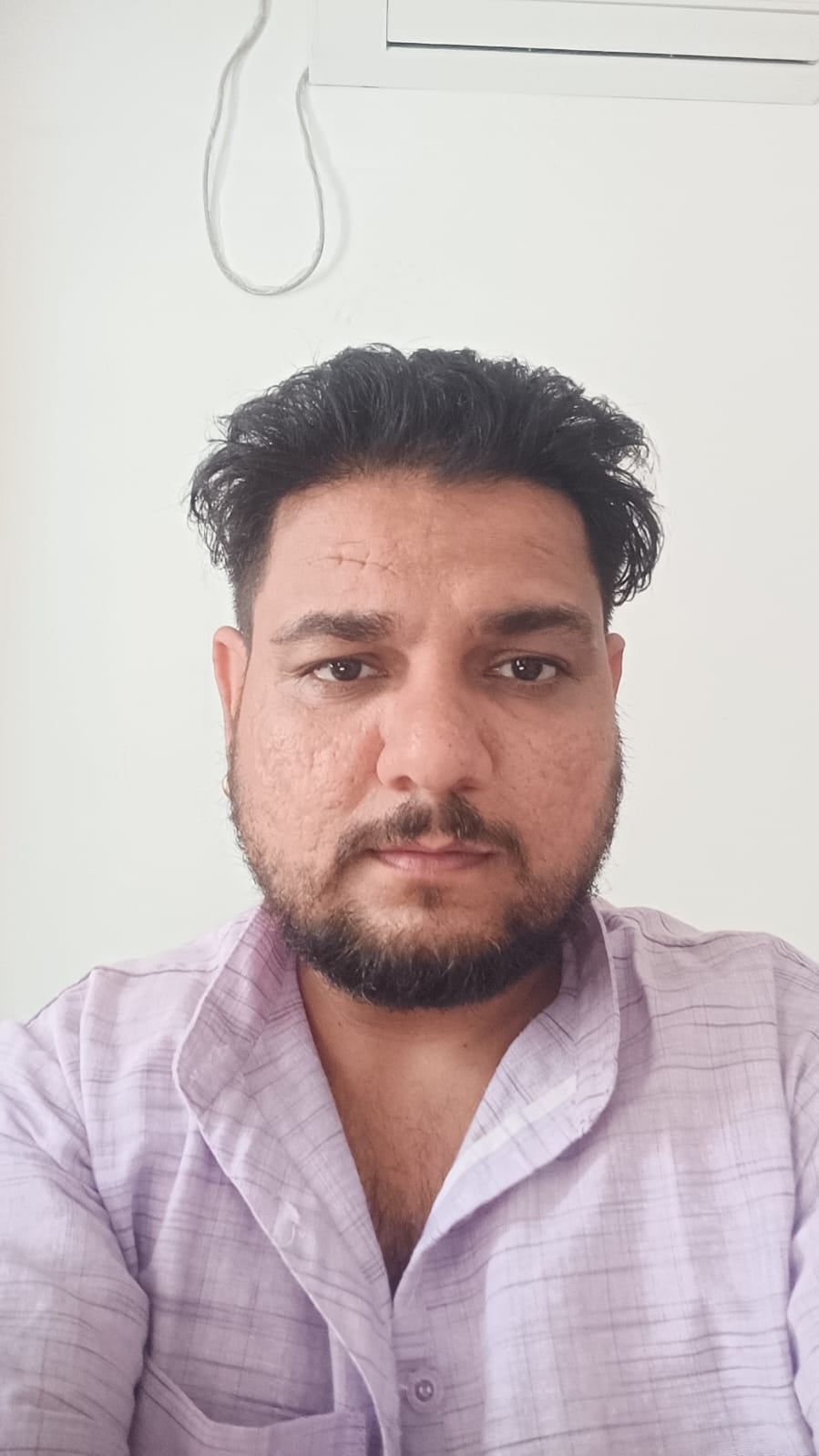 सरुप गुलियाल, ग्राहक, राजा का तालाब सरुप गुलियाल, ग्राहक, राजा का तालाब